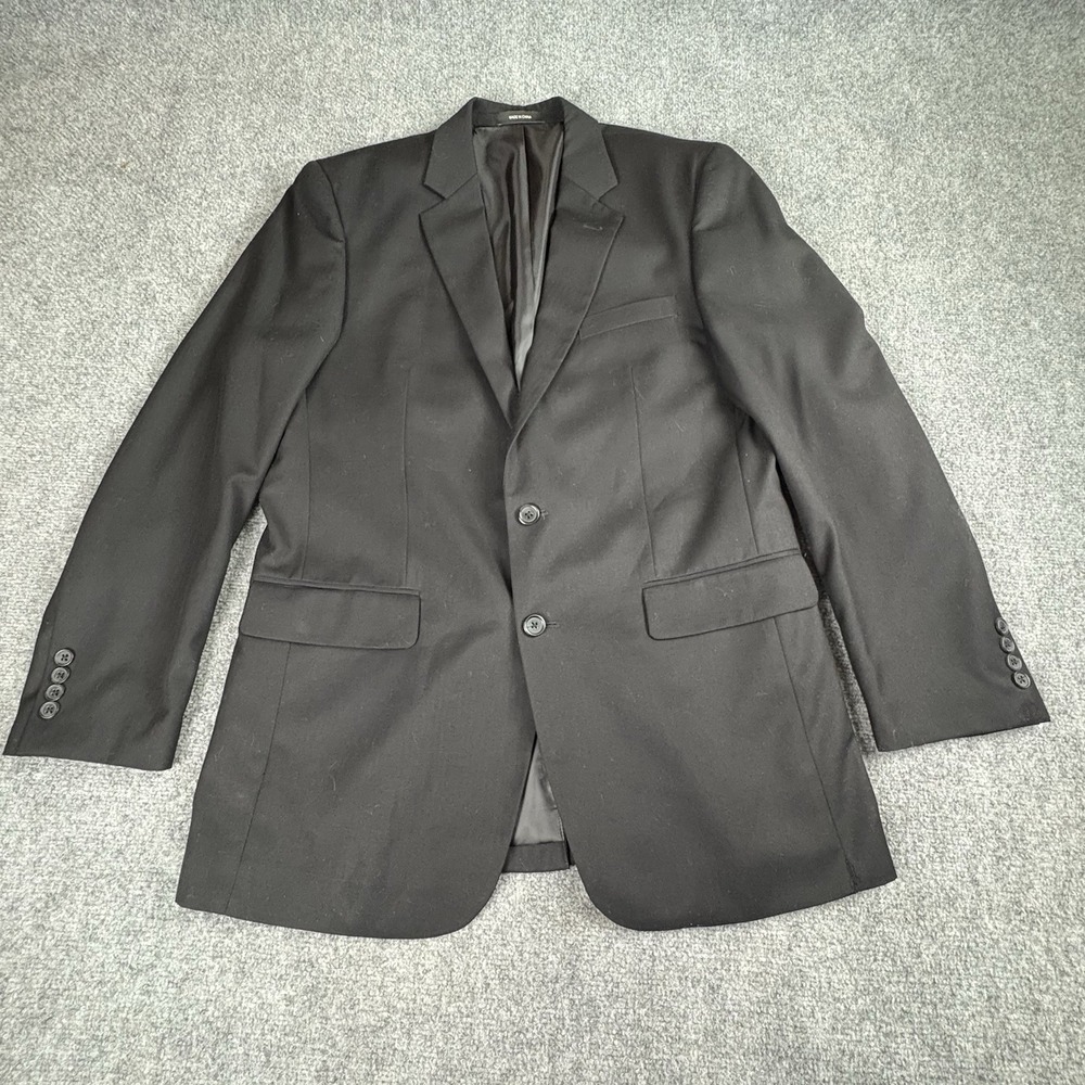 Van Heusen Suit Jacket Men 40R Black 2 Button Classic Fit Business Formal Preppy